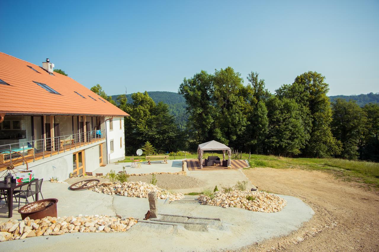 La Joux Chaupe Apartamento Saint-Ursanne Exterior foto
