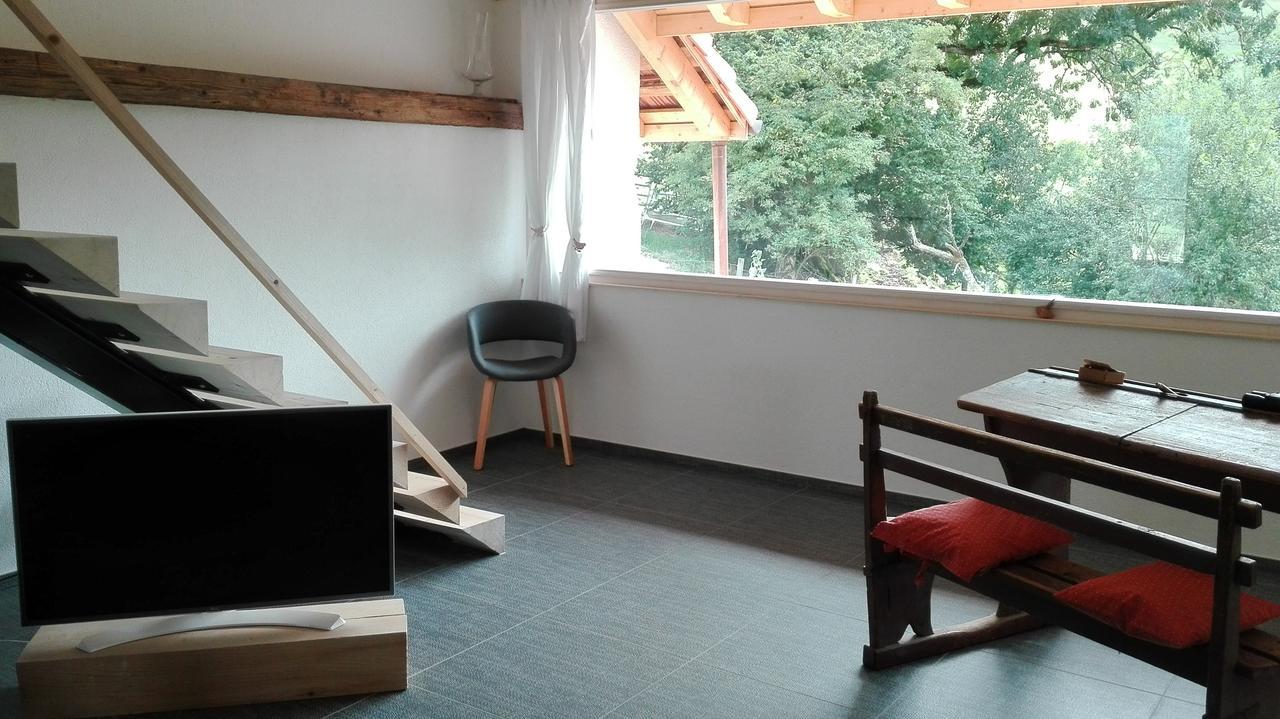 La Joux Chaupe Apartamento Saint-Ursanne Exterior foto